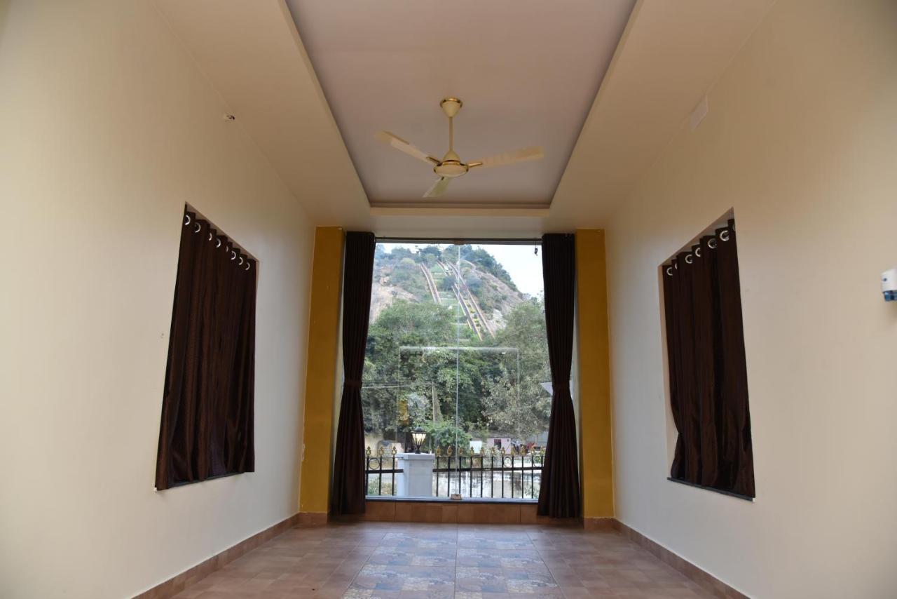 Sree Ganesh Inn Palni Luaran gambar