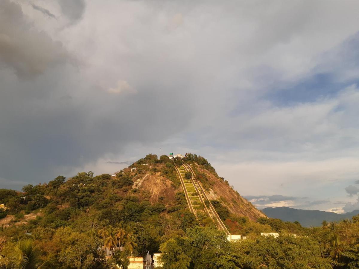 Sree Ganesh Inn Palni Luaran gambar